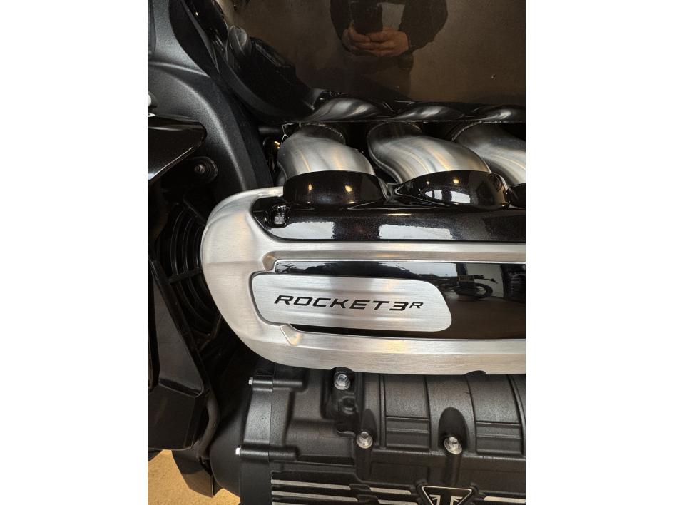 TRIUMPH ROCKET 3 R