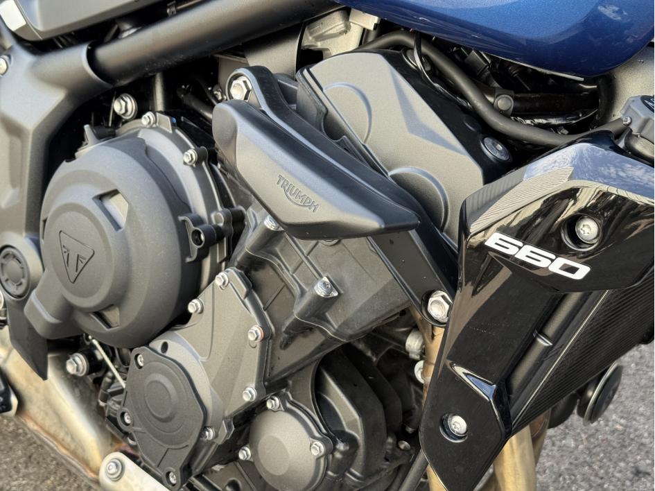 TRIUMPH TRIDENT 660 bridée A2 (300 KM)