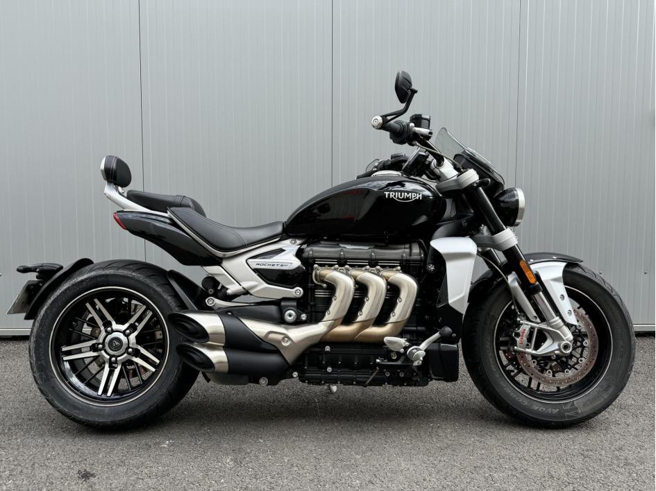 TRIUMPH ROCKET 3 GT