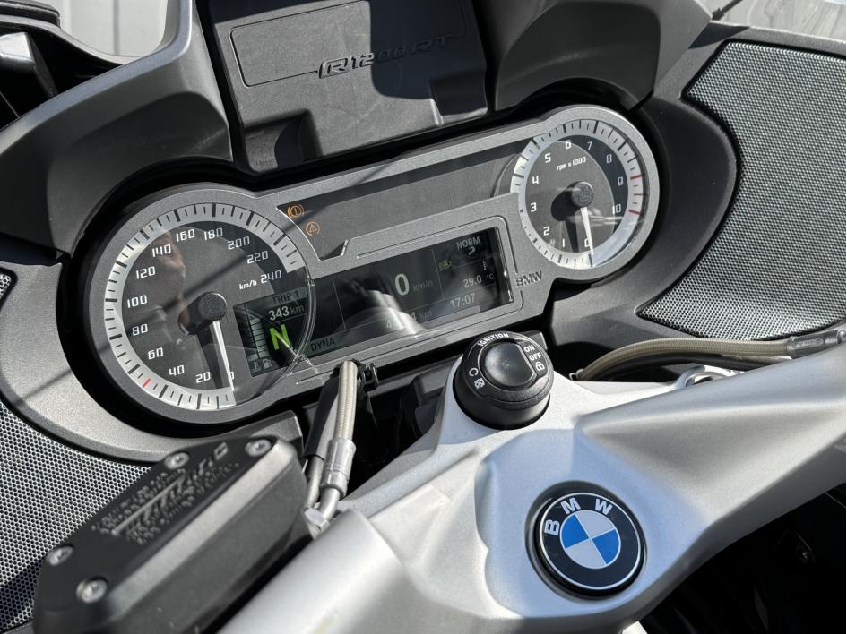 BMW R 1200 RT - coloris Ebony Mettalic