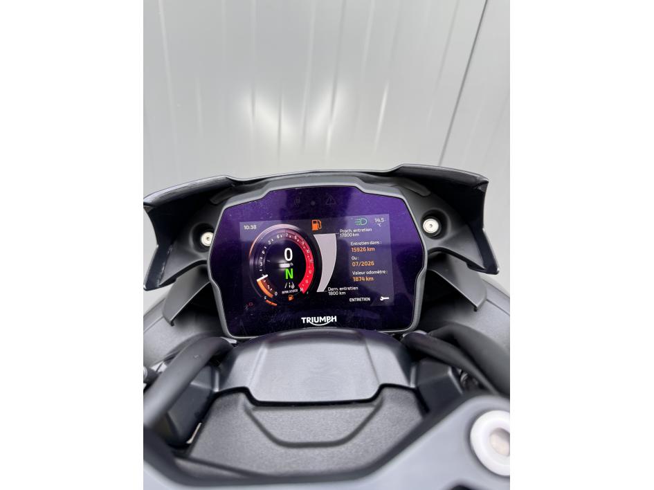 TRIUMPH SPEED TRIPLE 1200 RS