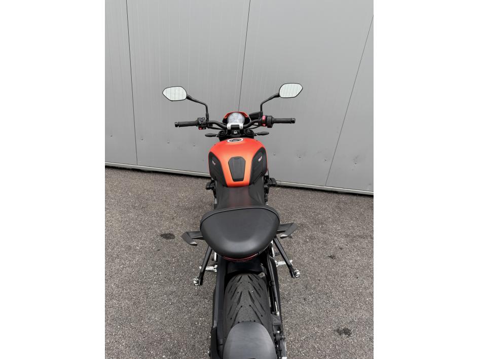 TRIUMPH TRIDENT 660 - Matt Baja Orange