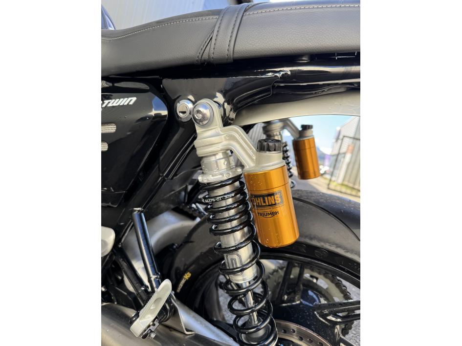 TRIUMPH SPEED TWIN 1200 RS