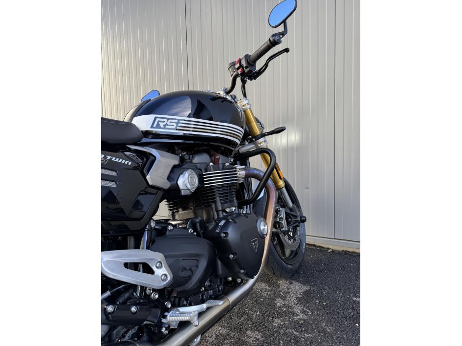 TRIUMPH SPEED TWIN 1200 RS