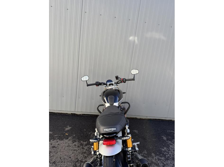 TRIUMPH SPEED TWIN 1200 RS