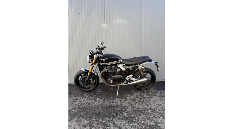 TRIUMPH SPEED TWIN 1200