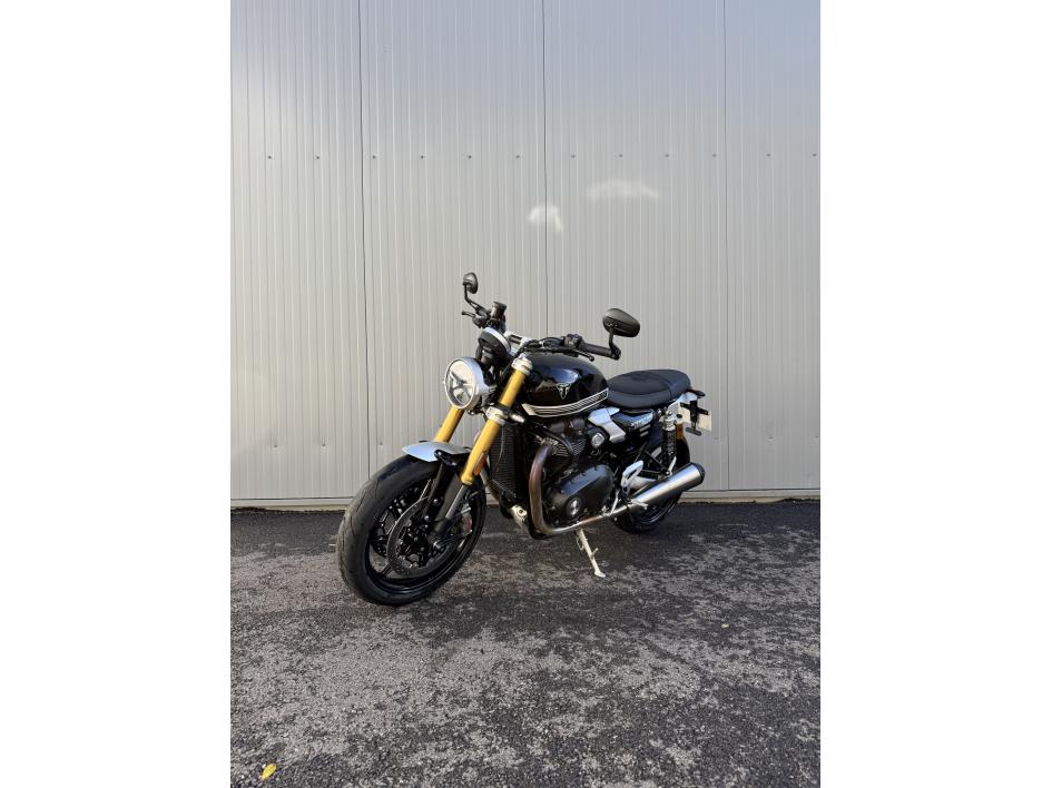TRIUMPH SPEED TWIN 1200 RS