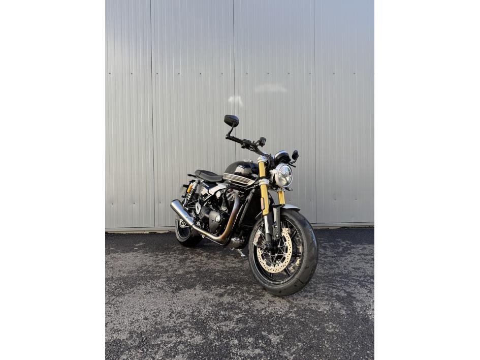 TRIUMPH SPEED TWIN 1200 RS