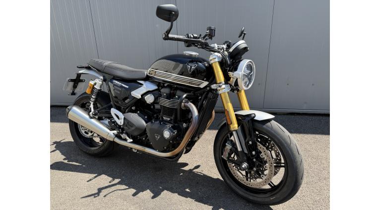 TRIUMPH SPEED TWIN 1200