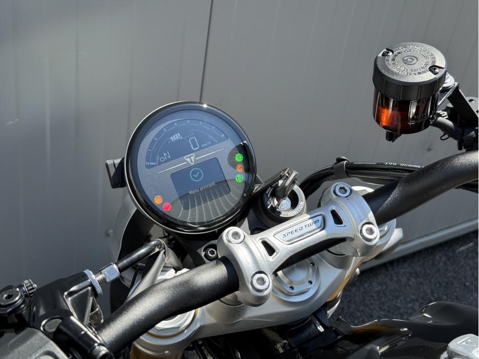 TRIUMPH SPEED TWIN 1200 RS