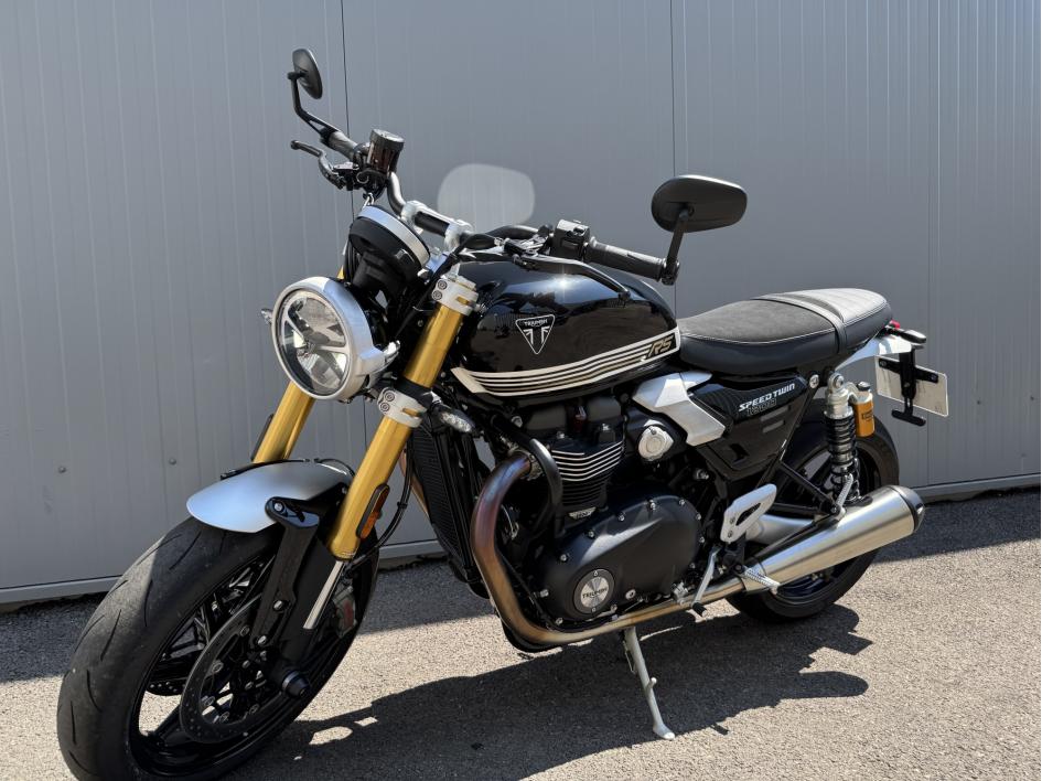 TRIUMPH SPEED TWIN 1200 RS