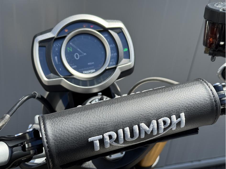 TRIUMPH SCRAMBLER 1200 XE