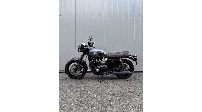 TRIUMPH Bonneville T120 Black