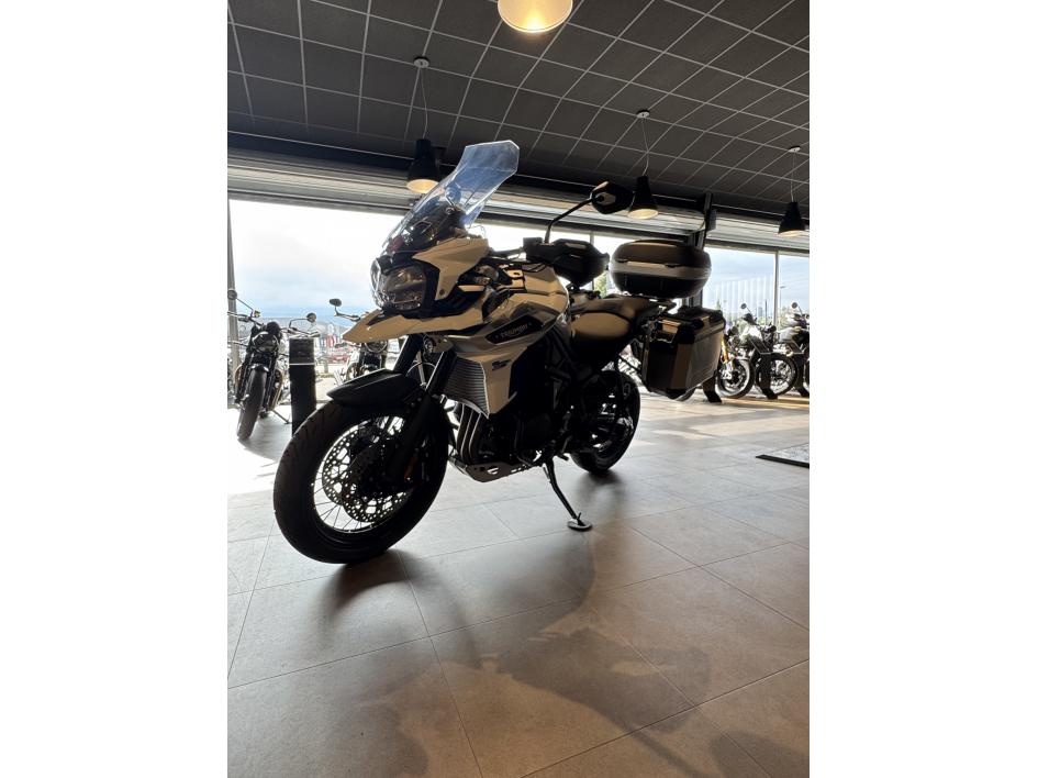 TRIUMPH TIGER 1200 EXPLORER XCA 