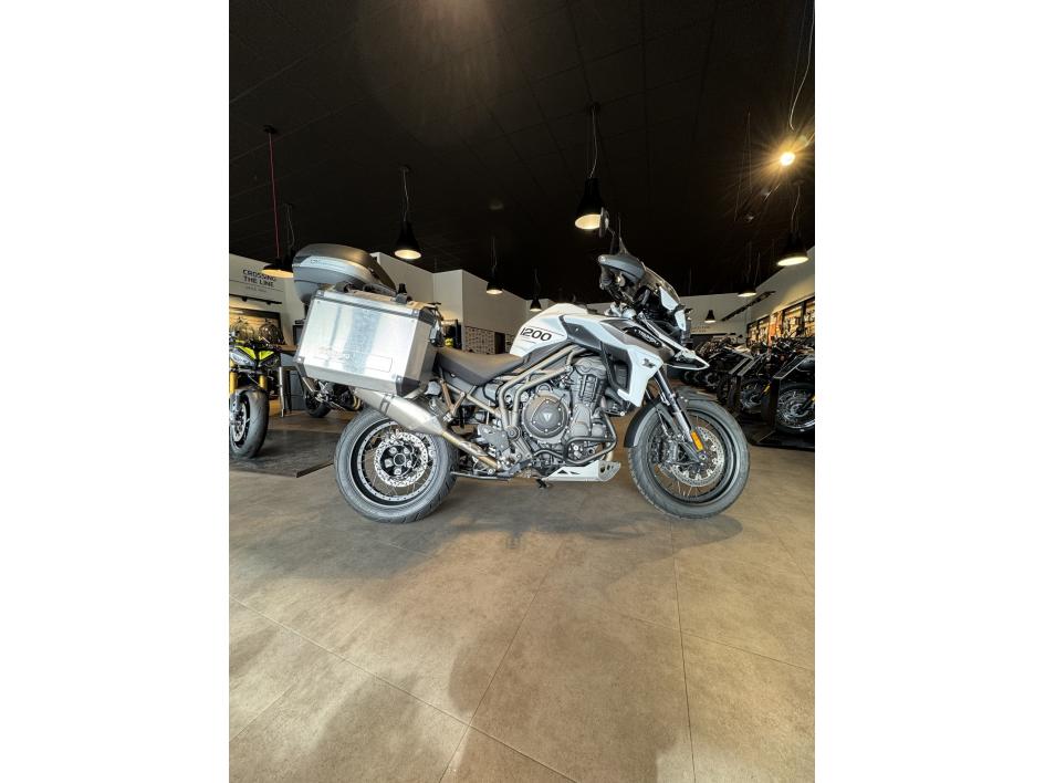 TRIUMPH TIGER 1200 EXPLORER XCA 
