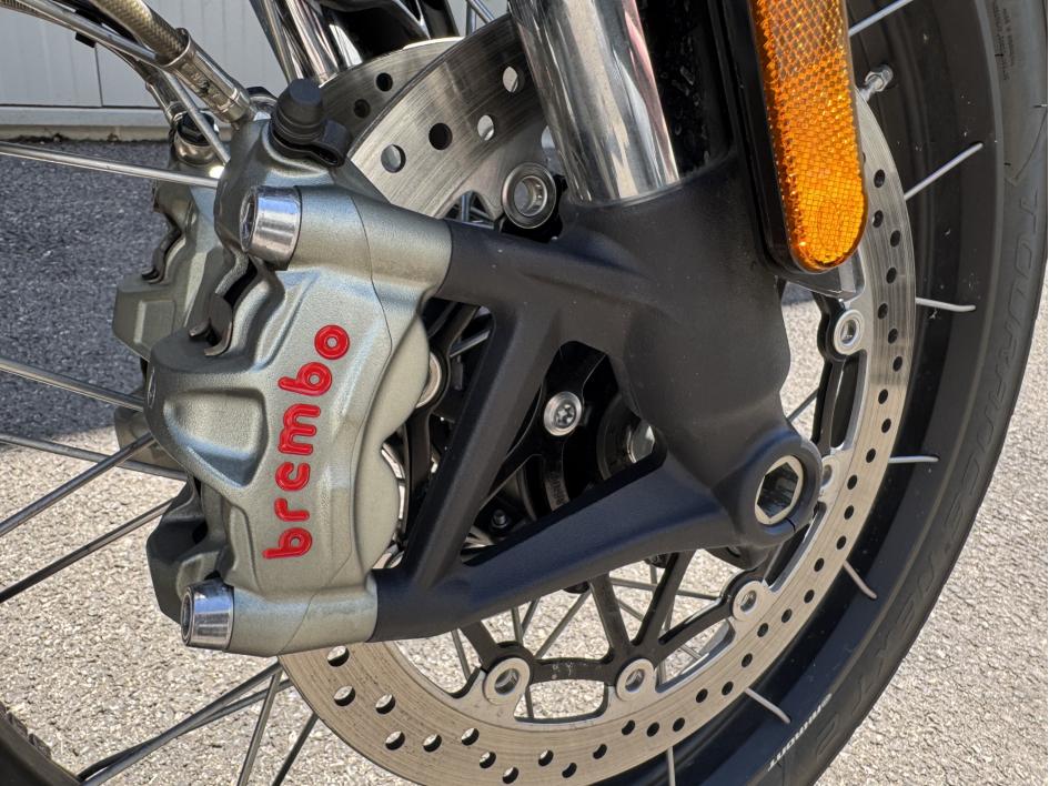 TRIUMPH SCRAMBLER 1200 XC