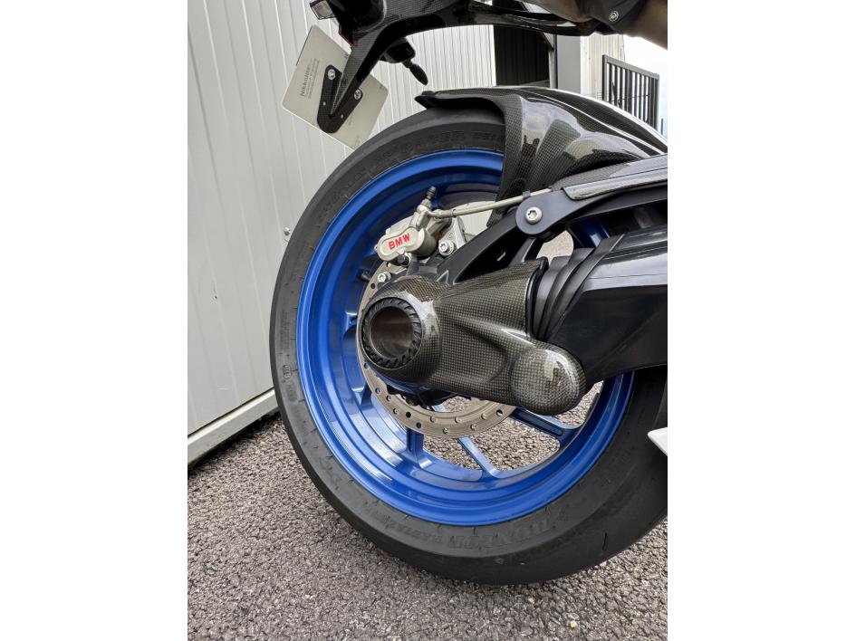 BMW HP2 SPORT
