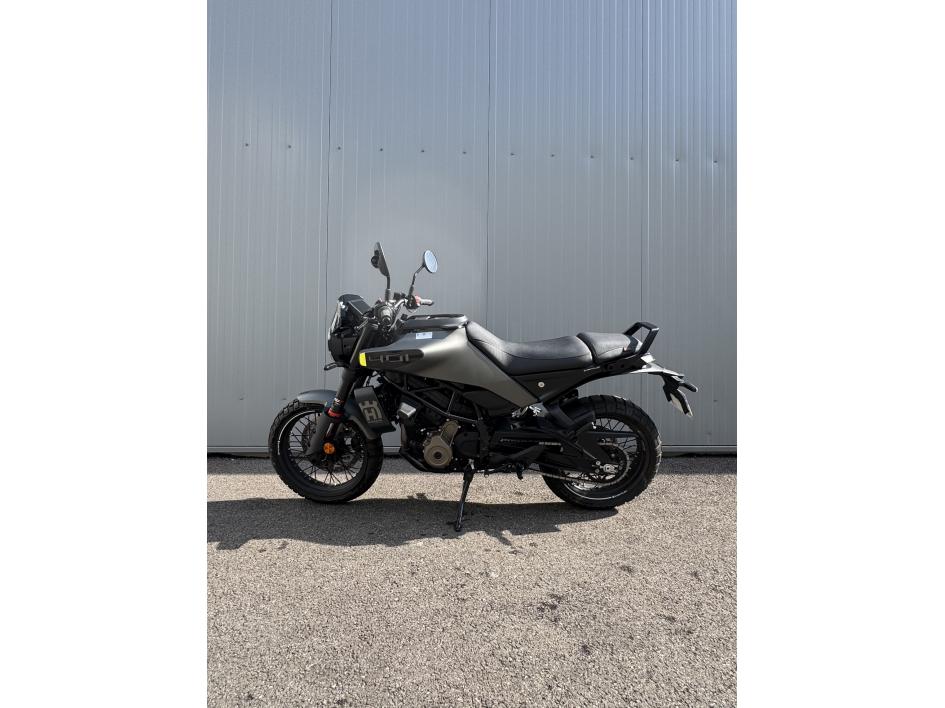 HUSQVARNA 401 VITPILEN