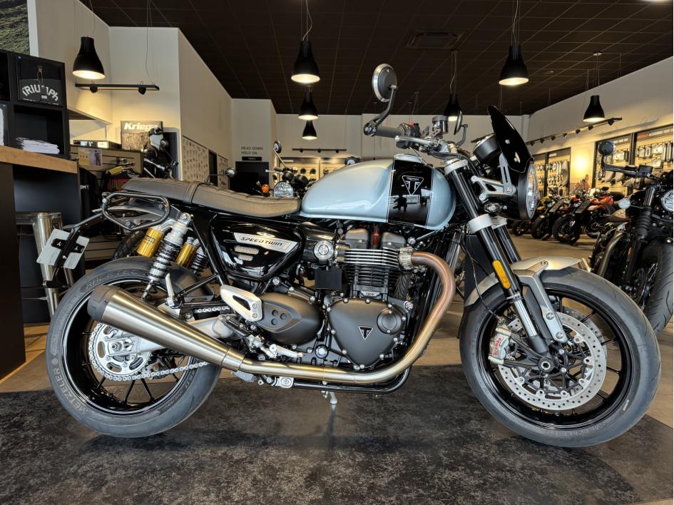 TRIUMPH TRIUMPH SPEED TWIN 1200 BREITLING EDITION